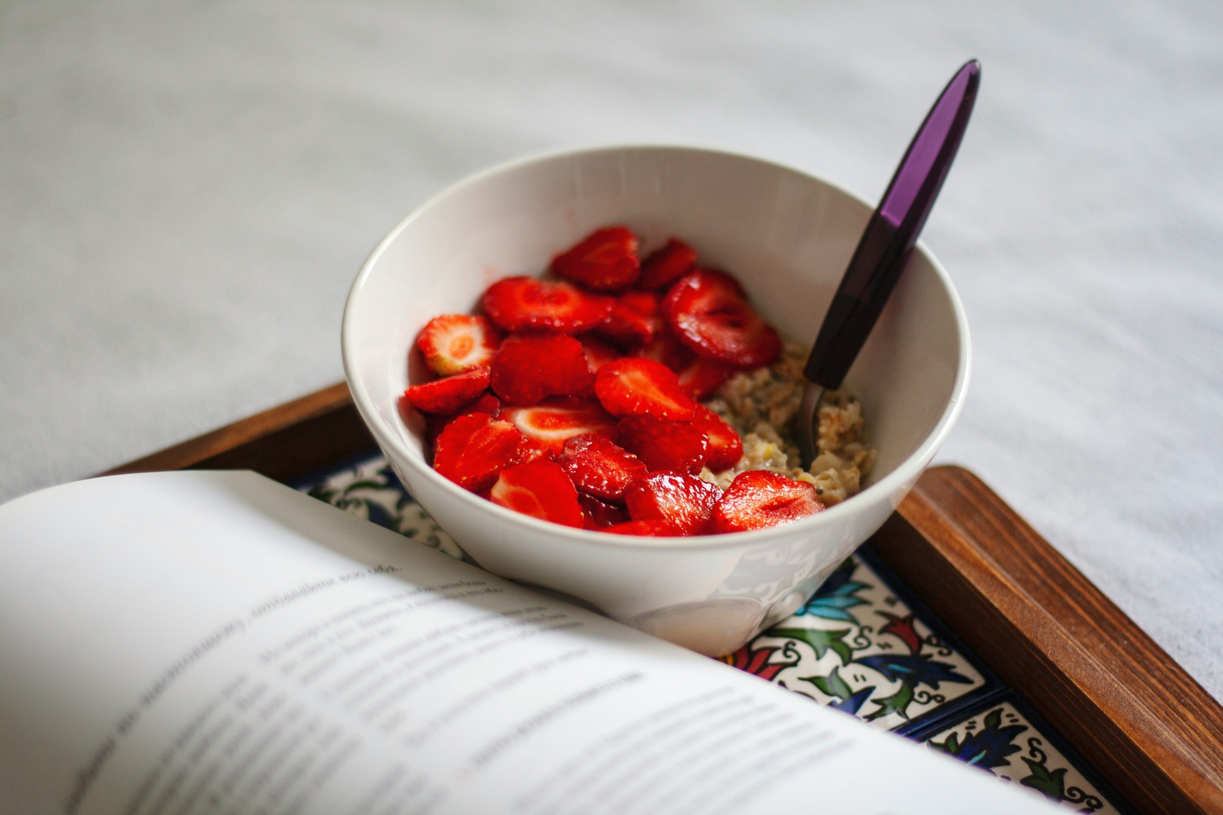 Strawberry Shortcake Overnight Oats – LiveComplete